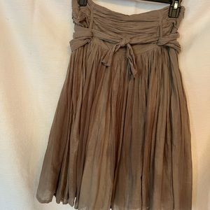 Army green gathered skirt, size S, ties in front